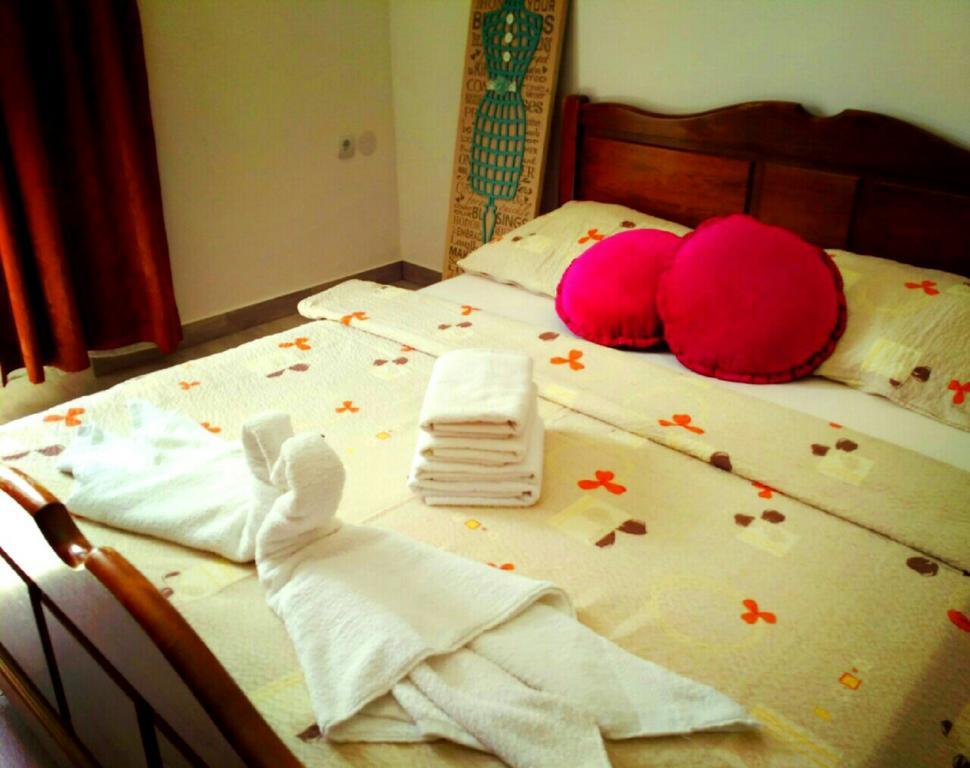 Guest House First Stop Rakovica Esterno foto
